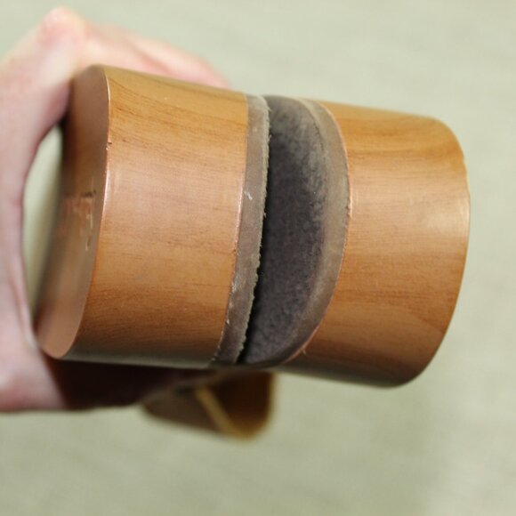 Splendid Wooden Body Leather Strapped Sandals - Picture 5 of 6